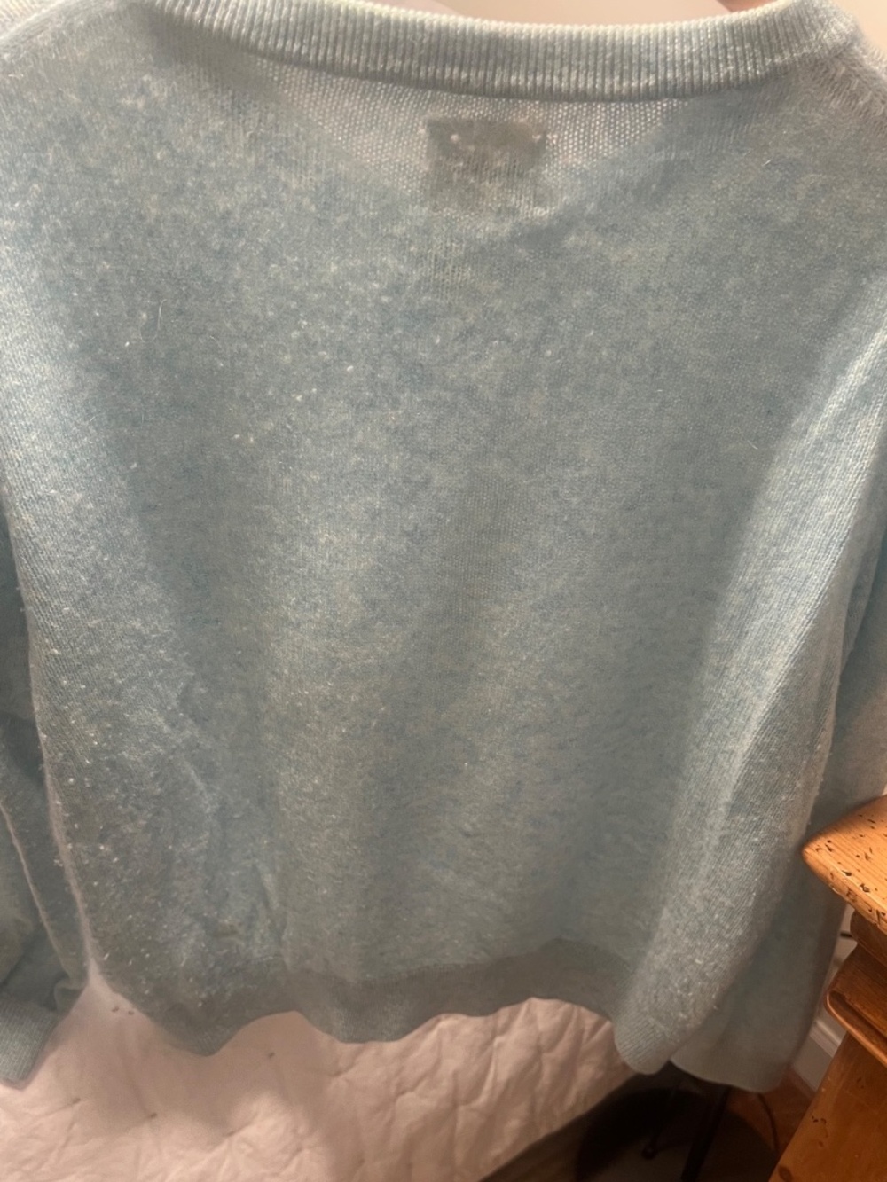 Khaite V-neck cashmere sweater - Picture 12 of 12